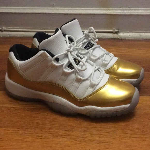 jordans shoes gold